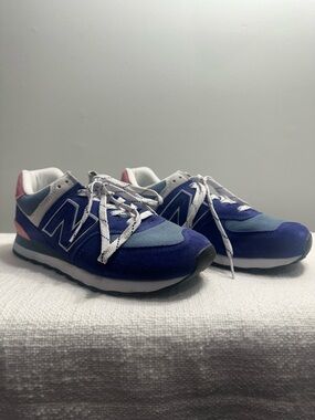 New Balance 574 Blue Pink Suede Sneakers | Women’s 10 / Men’s 8.5
